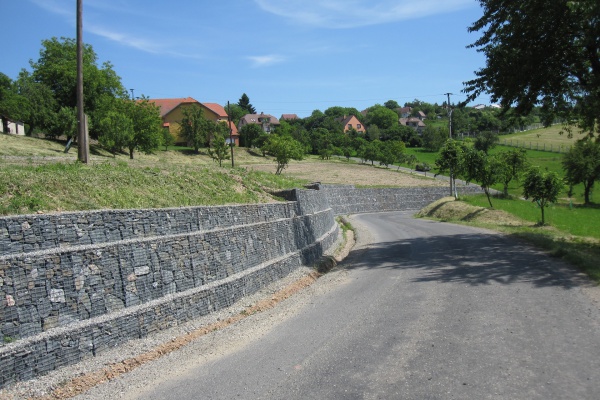 foto Gabion wall, Zbraslavice - after