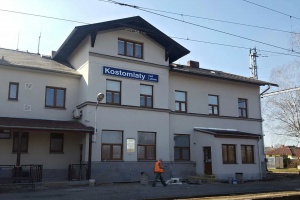 foto Railroad building, Kostomlaty nad Labem - after