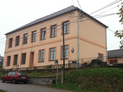 projekt foto Municipal Authority building Ostředek