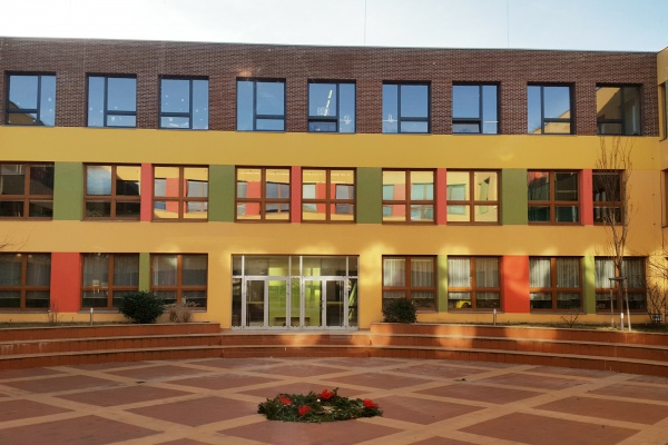 foto Primary school, Prague 13 - after