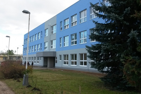 foto High school, Benesov - after