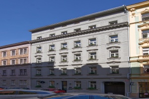 foto Apartment building, Prague Karlín - after