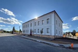 foto Primary school, Oleška - after