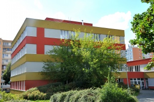 foto Polyclinic building, Prague 13 - after