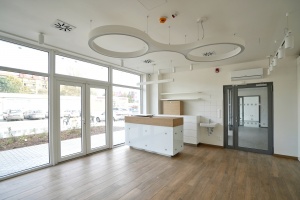 foto Polyclinic building, Milovice - after